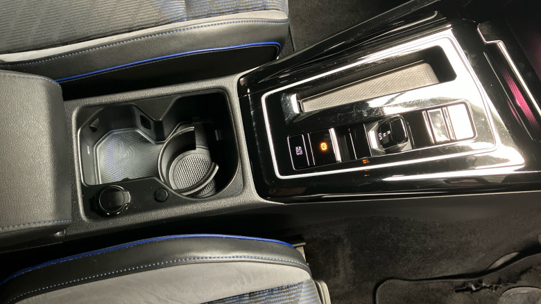 Volkswagen Golf 2.0 TSI 320 R 4Motion 5dr DSG Petrol Hatchback